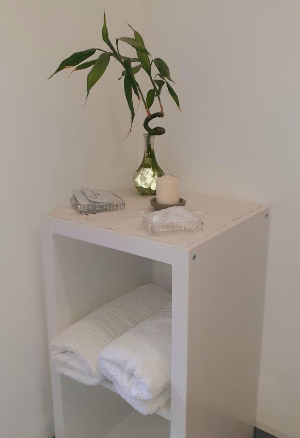 Bed and Breakfast Bed And Books Isabella Catania Exterior foto
