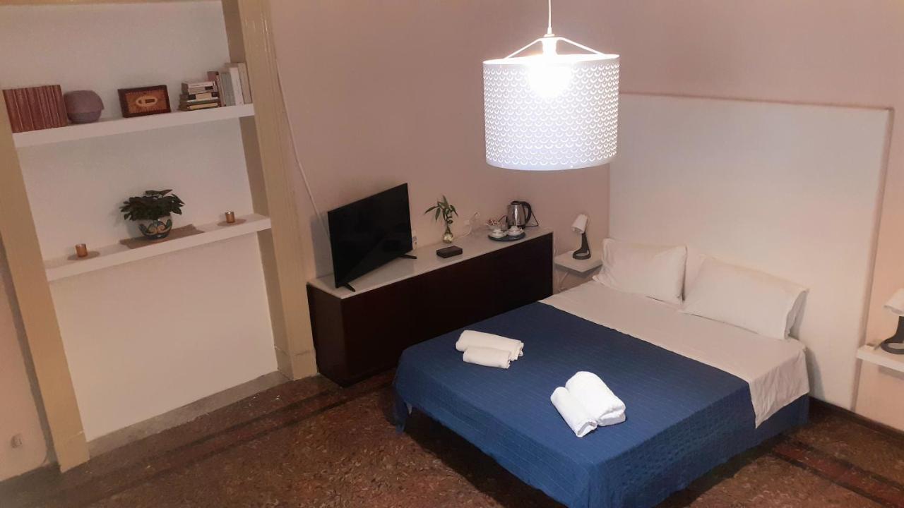 Bed and Breakfast Bed And Books Isabella Catania Exterior foto